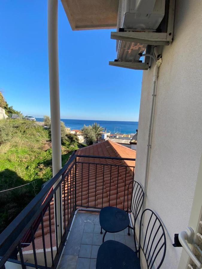 جيارديني ناكسوس Nick & Santo'S Holiday Homes B&B المظهر الخارجي الصورة